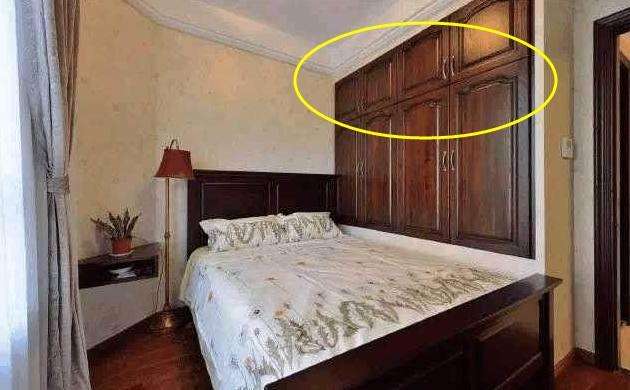 衣柜做到顶把稳要装这个器材，听老木工一说，真后悔此刻才知路